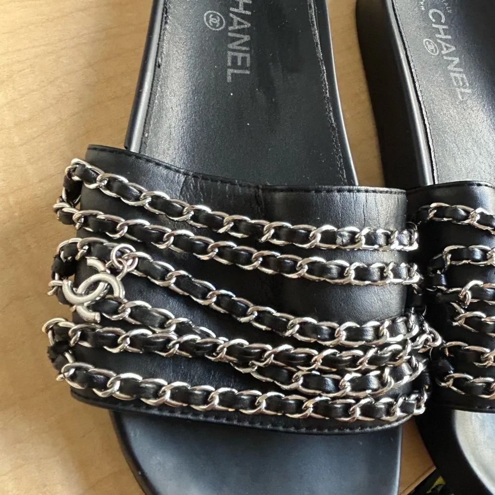 Fashion Designer Chain Mule Slide - Picture 6 of 7